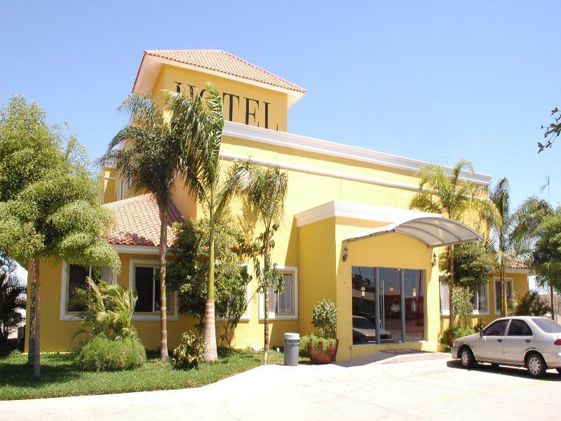 Zar Culiacán Esterno foto